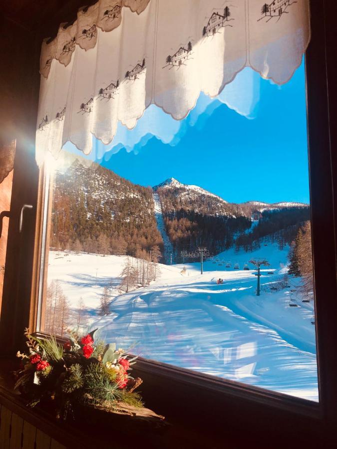 Hotel Piccolo Chalet クラヴィエーレ エクステリア 写真