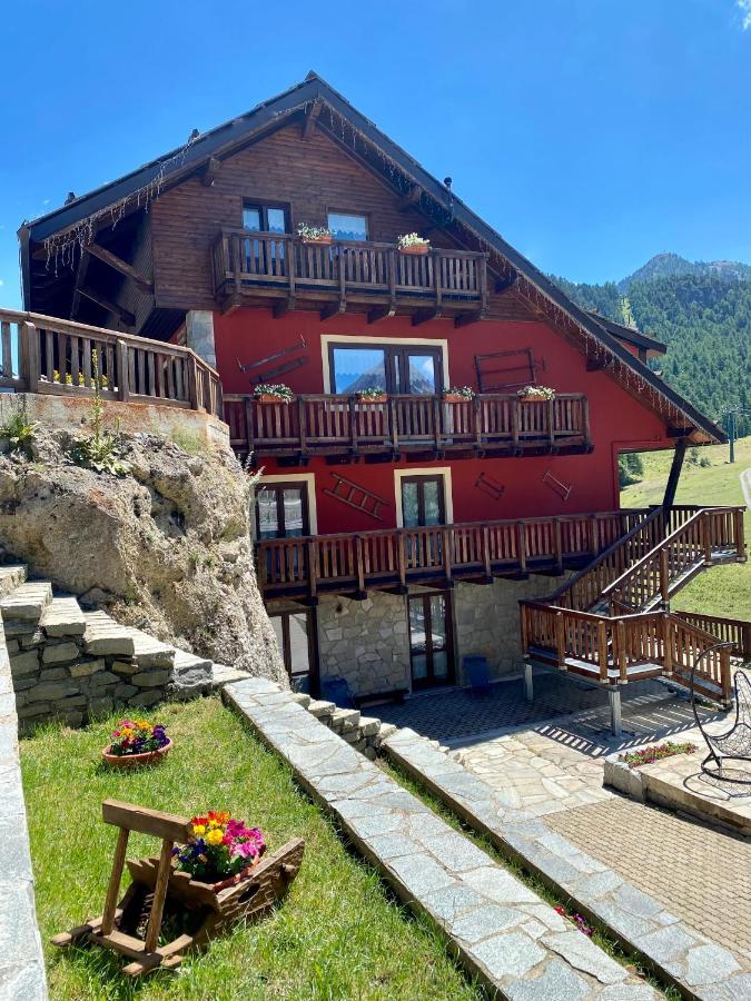 Hotel Piccolo Chalet クラヴィエーレ エクステリア 写真