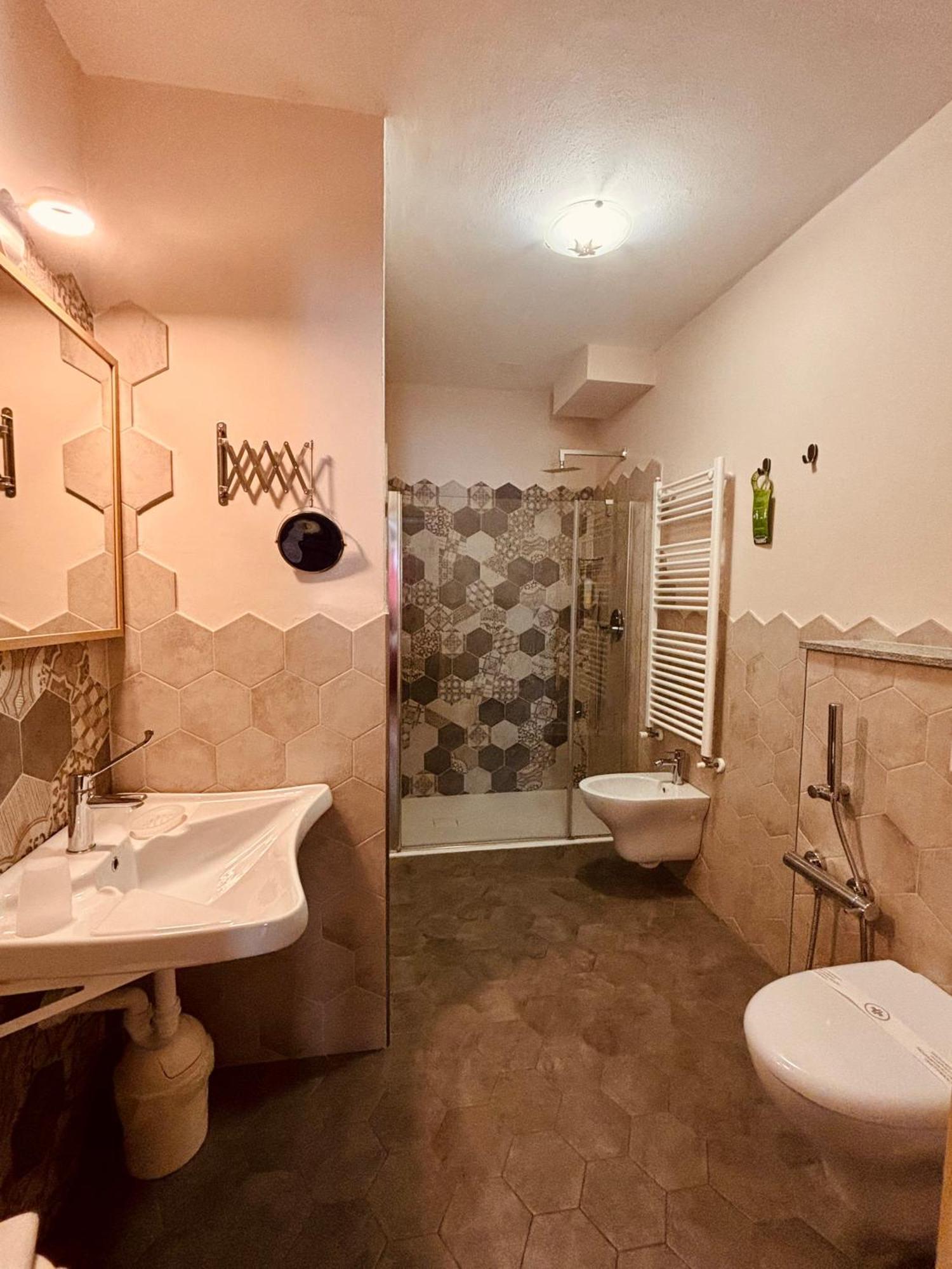 Hotel Piccolo Chalet クラヴィエーレ エクステリア 写真