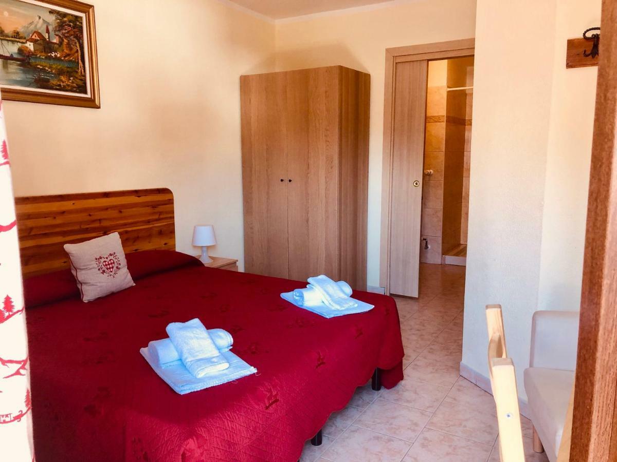 Hotel Piccolo Chalet クラヴィエーレ エクステリア 写真